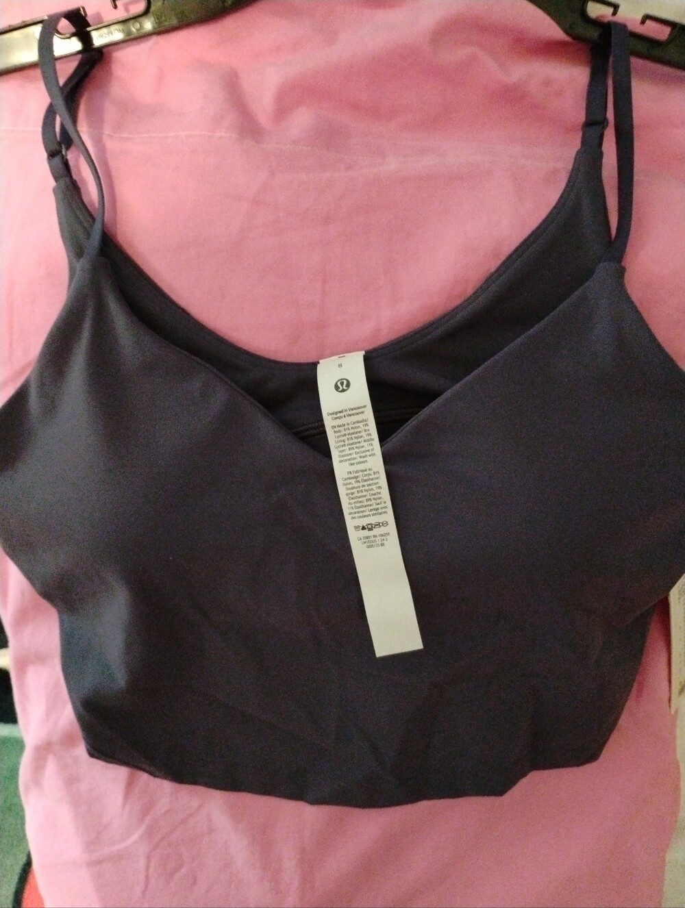 Lululemon Sports Bra Smooth Silky Feel Fabric